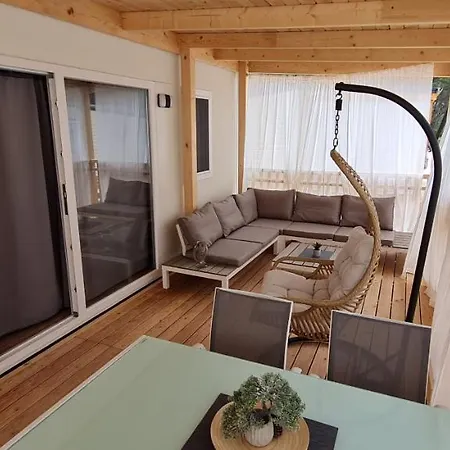 Camping Take It Easy Mobile Home, Camp Basko Polje #new2022